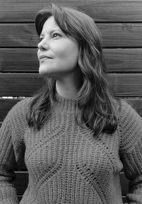 JULIANA QUADROS DE MEIRA